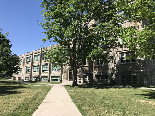 国内普高如何申请加拿大达英国际学院