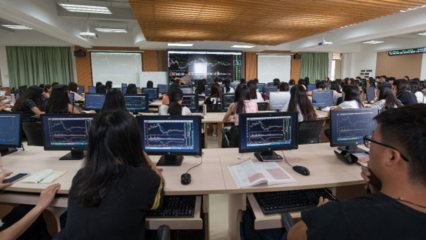 广州新华学院:开设51个专业,涵盖9大学科门类,4个省内民办唯一!