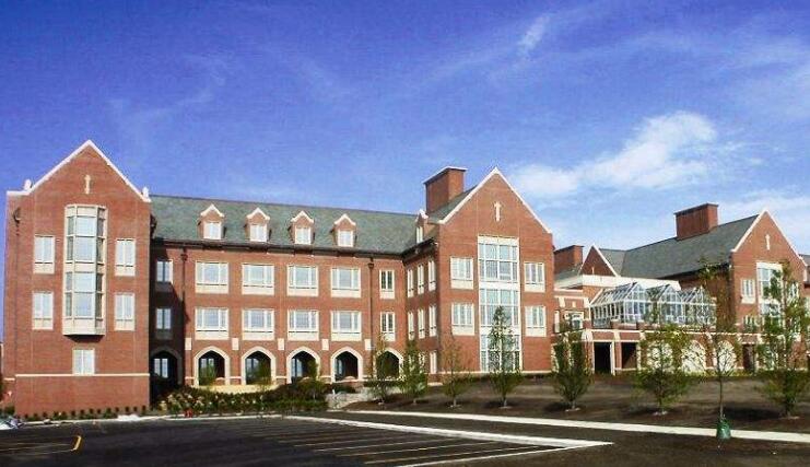 育路小编探校 美国蓝带高中国际课程中心国际学校